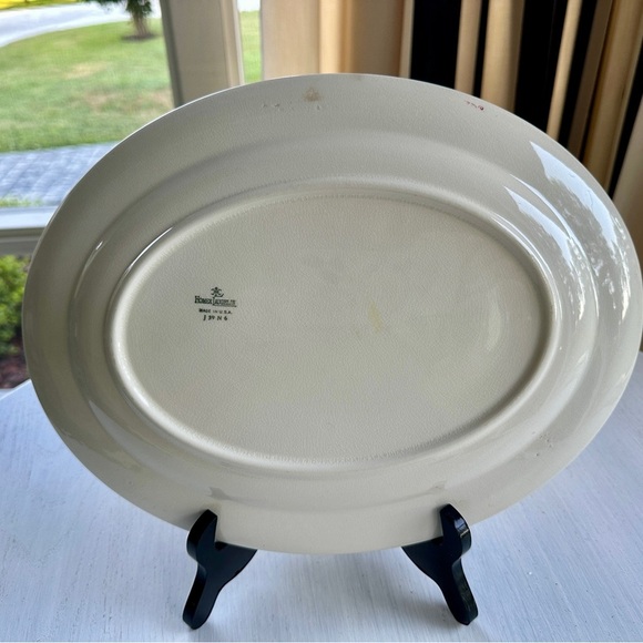HOMER LAUGHLIN, BRITTANY, 13 1/2” OVAL SERVING PLATTER IN THE “MAJESTIC“ PATTERN - Picture 8 of 10